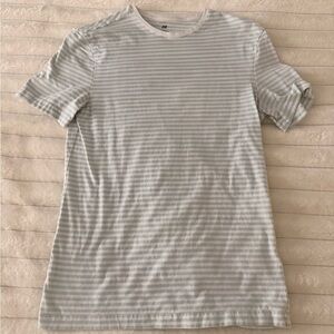 H&M White and Light Blue Striped Slim Fit Tee